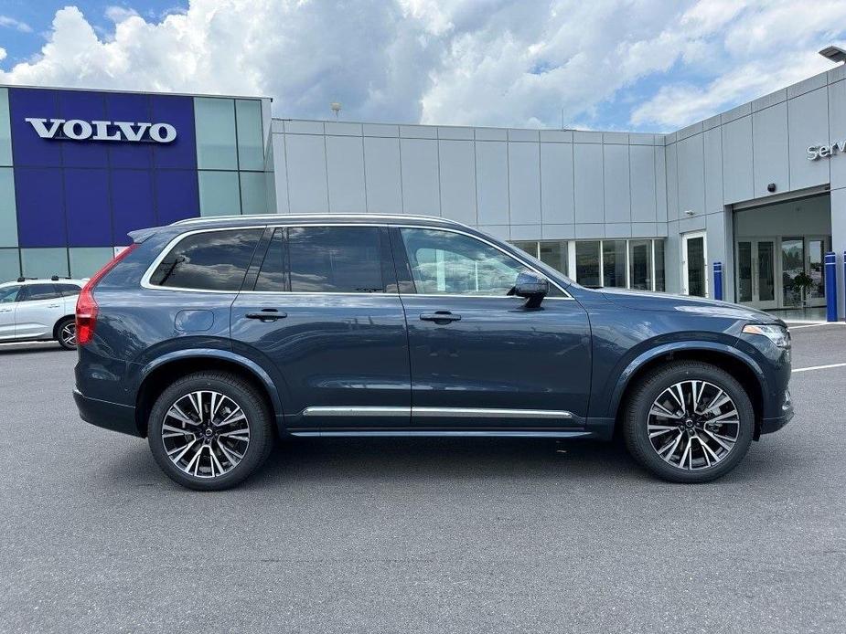 new 2025 Volvo XC90 car, priced at $75,095