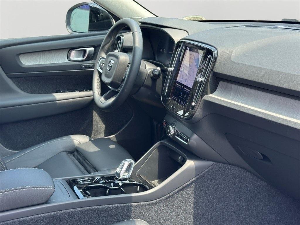 new 2026 Volvo XC40 car, priced at $50,150