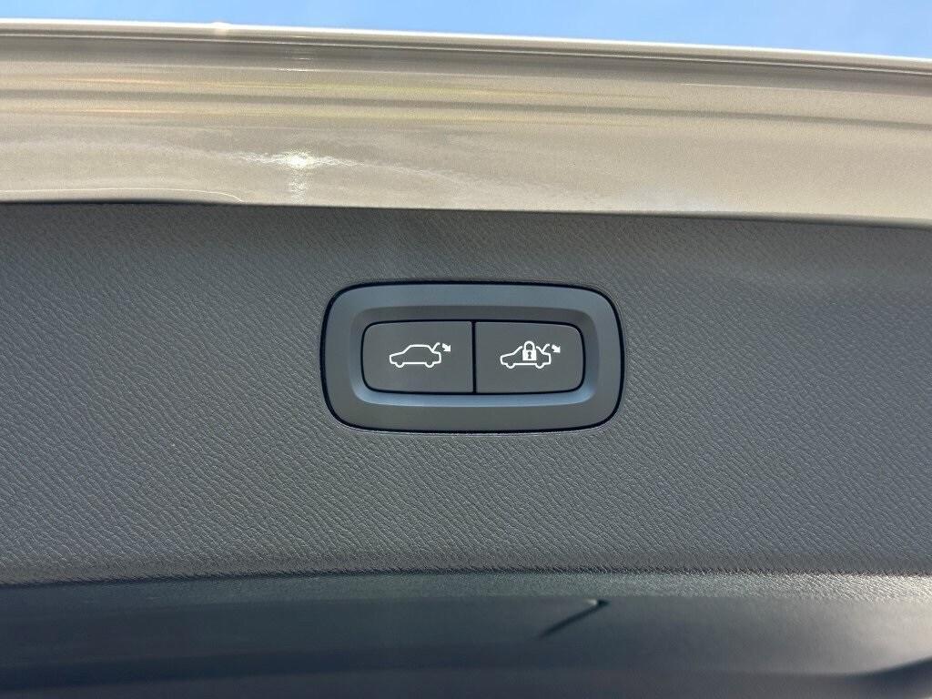 used 2023 Volvo XC90 Recharge Plug-In Hybrid car, priced at $69,980