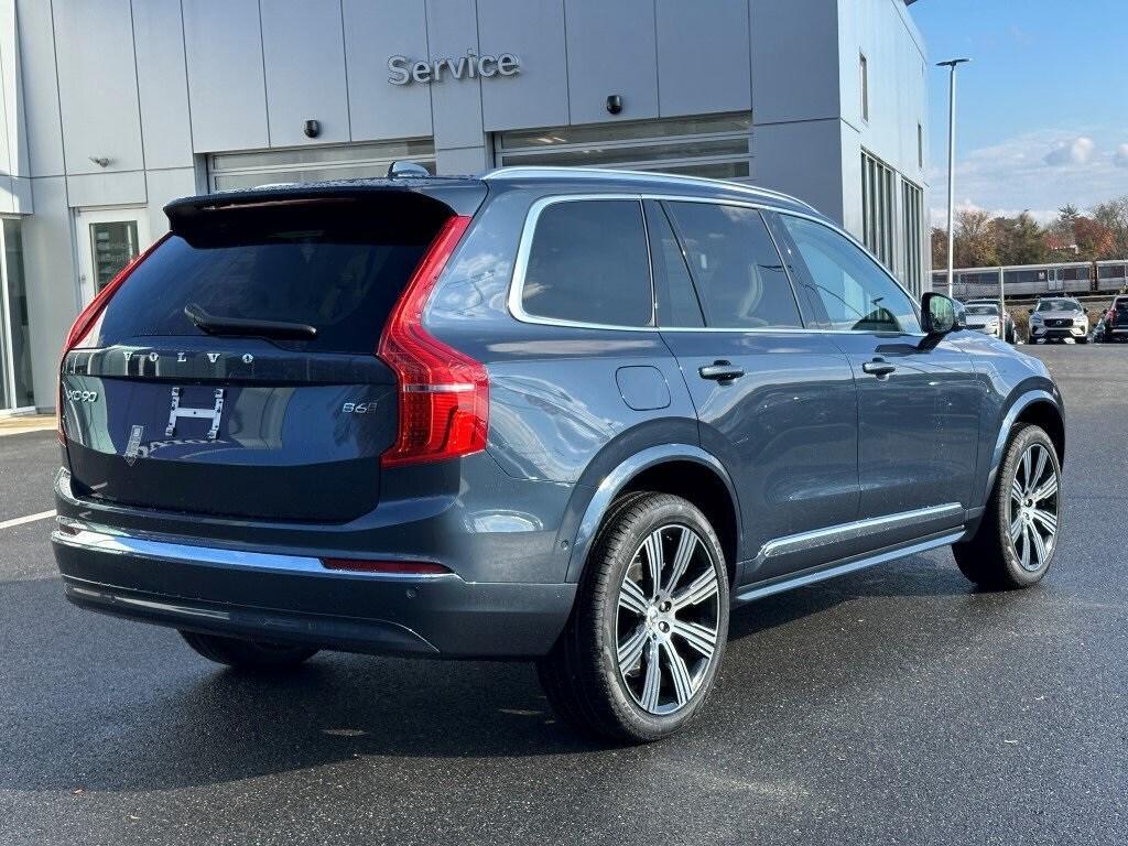 new 2025 Volvo XC90 car, priced at $69,681