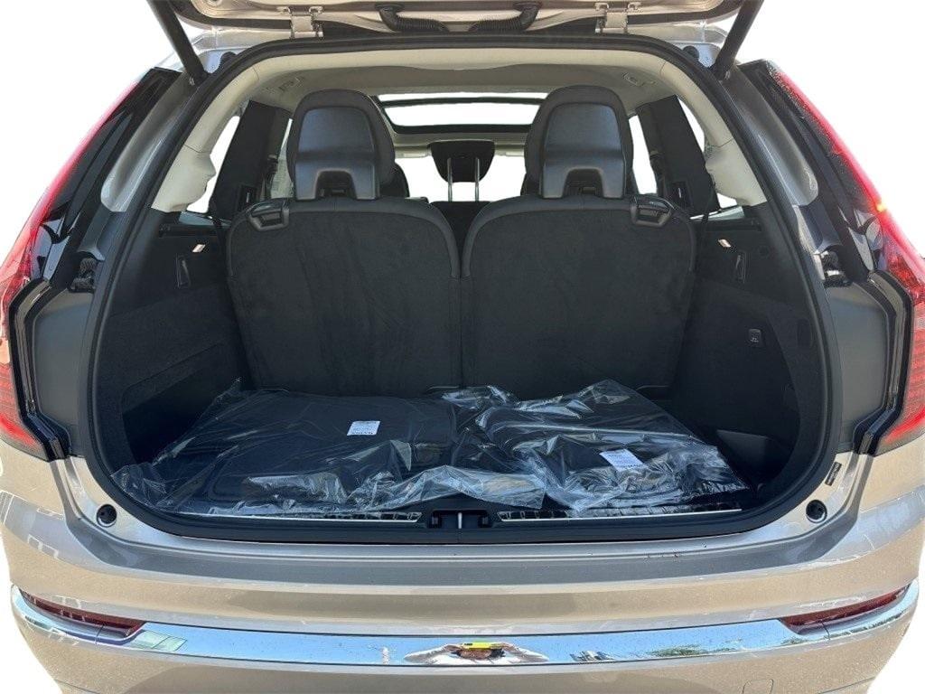 new 2026 Volvo XC90 car, priced at $66,121