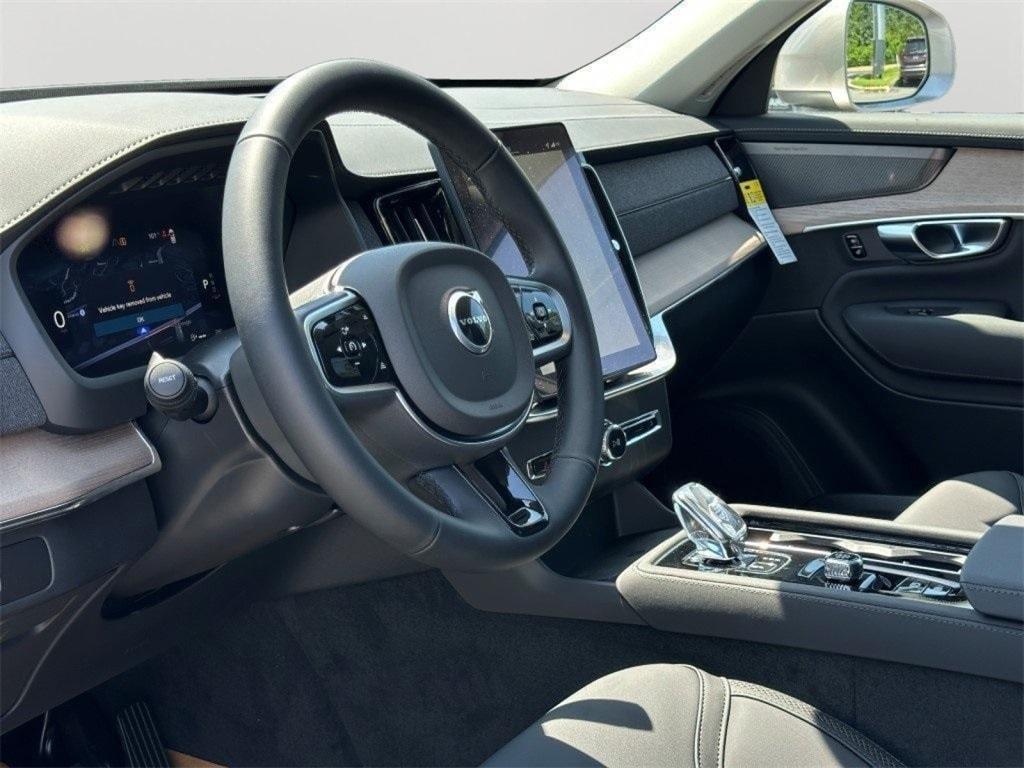 new 2026 Volvo XC90 car, priced at $66,121