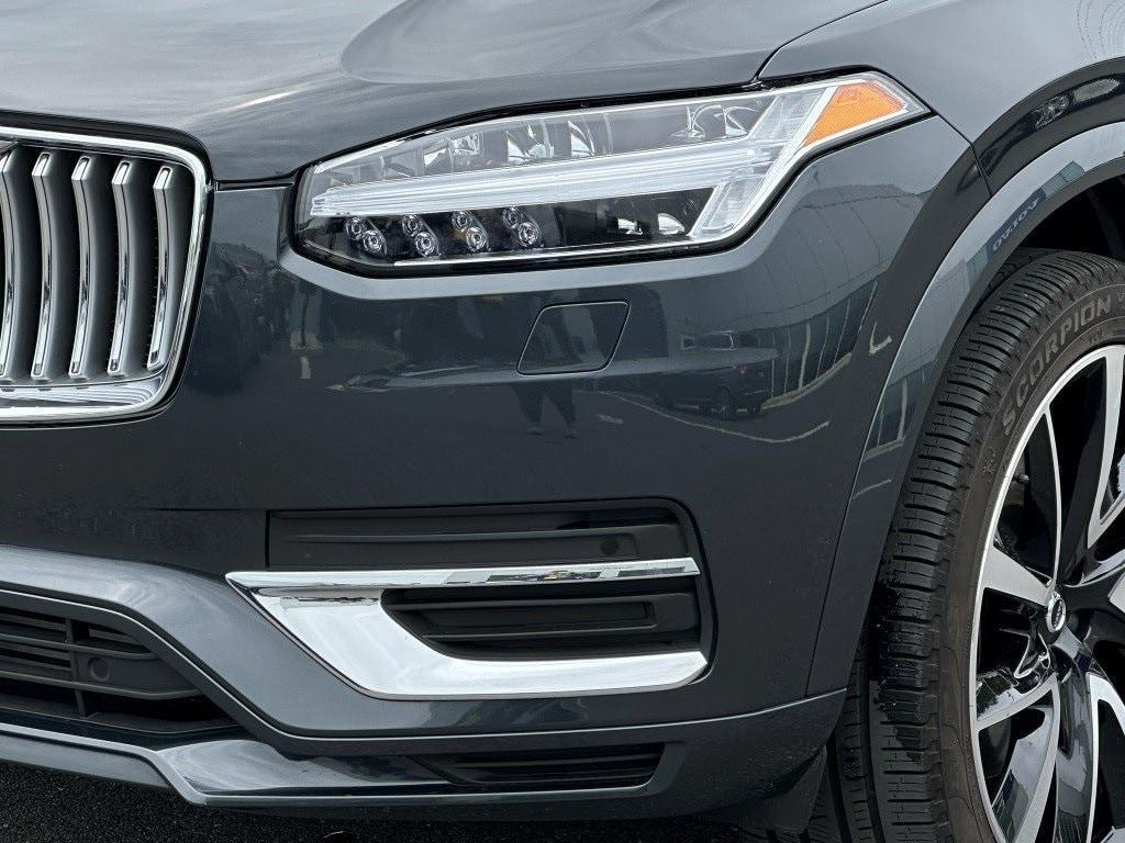 used 2022 Volvo XC90 Recharge Plug-In Hybrid car, priced at $54,980