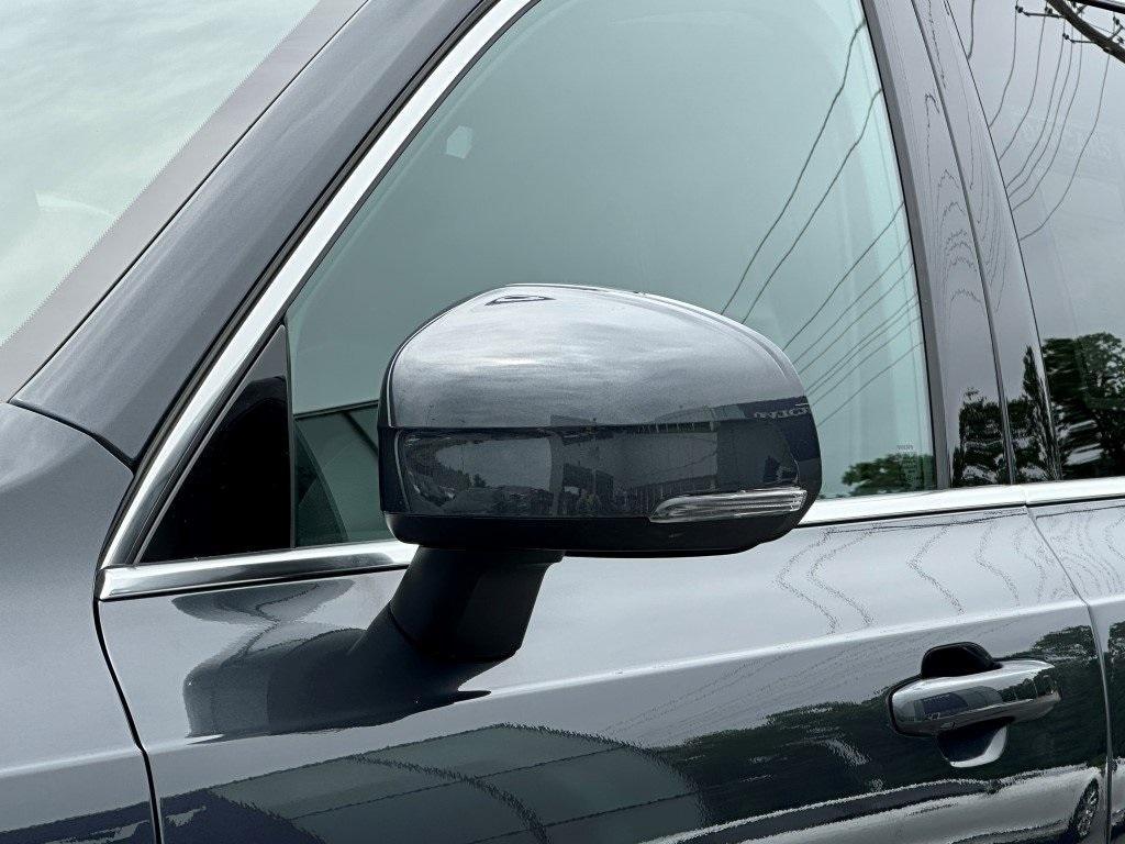 used 2022 Volvo XC90 Recharge Plug-In Hybrid car, priced at $54,980