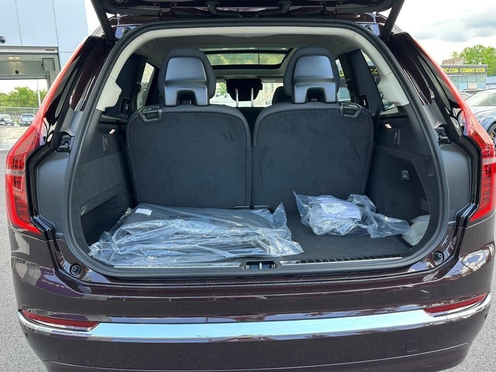 new 2025 Volvo XC90 Plug-In Hybrid car, priced at $77,895