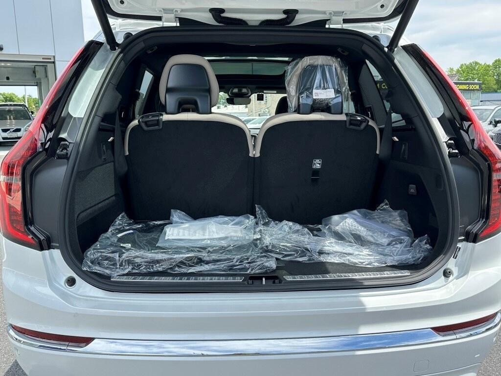 new 2025 Volvo XC90 Plug-In Hybrid car, priced at $77,595