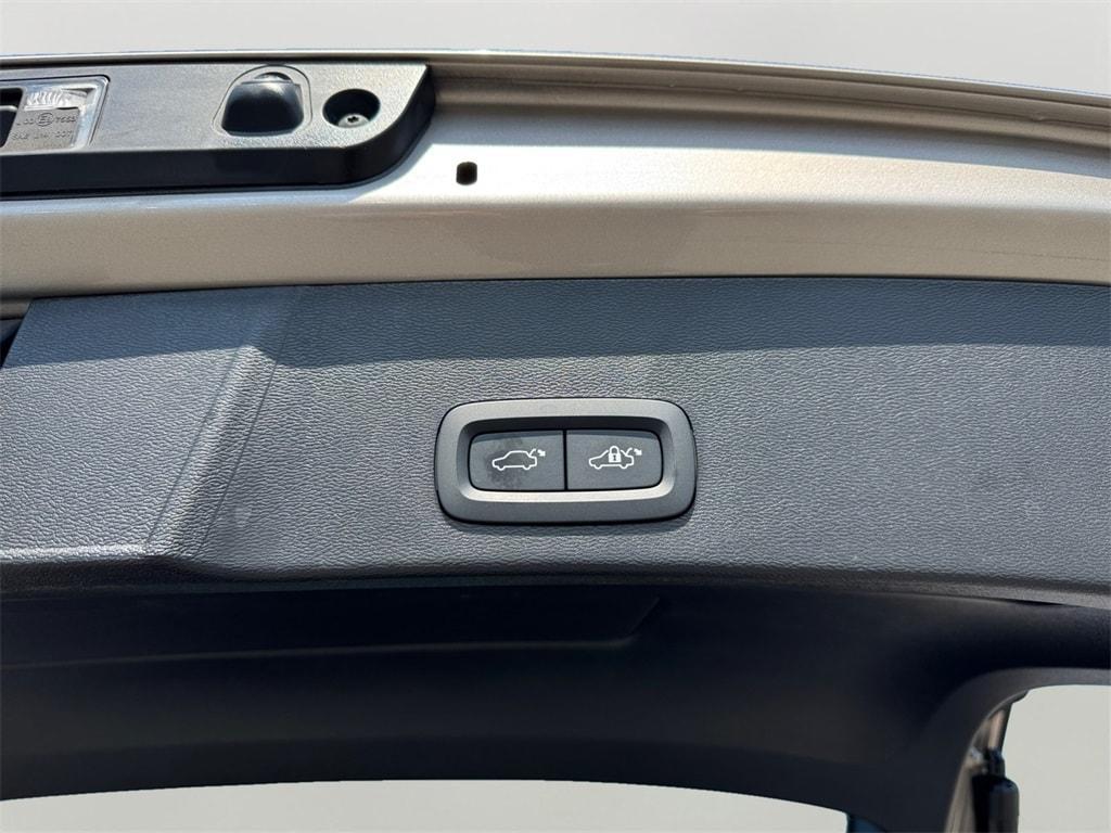 used 2023 Volvo XC40 Recharge Pure Electric car, priced at $36,980