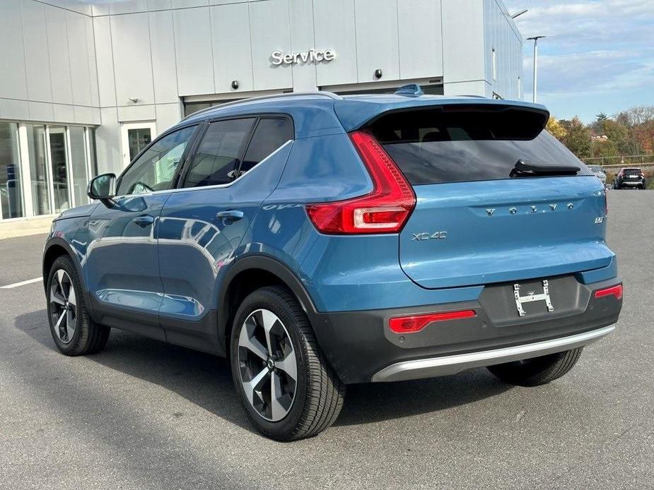 used 2024 Volvo XC40 car, priced at $37,580