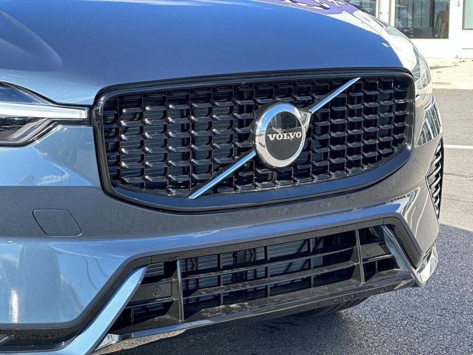 new 2025 Volvo XC60 car, priced at $47,793