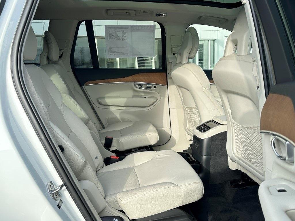 used 2022 Volvo XC90 Recharge Plug-In Hybrid car, priced at $47,980