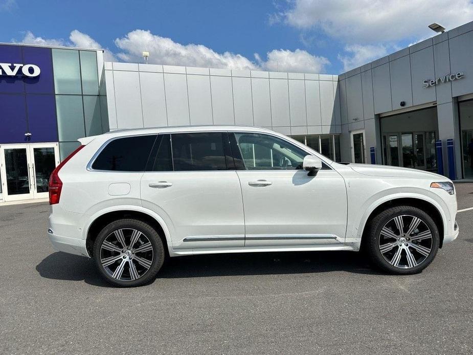 new 2025 Volvo XC90 car, priced at $78,065