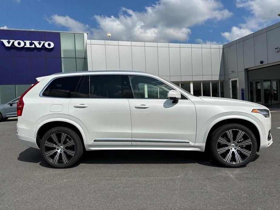 new 2025 Volvo XC90 Plug-In Hybrid car, priced at $79,209