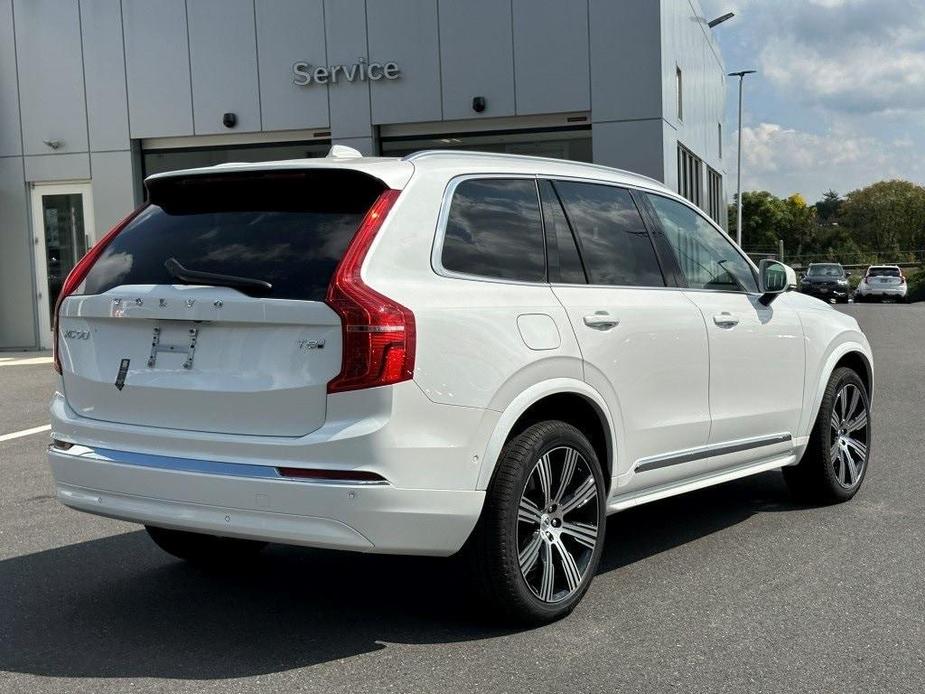 new 2025 Volvo XC90 car, priced at $81,890