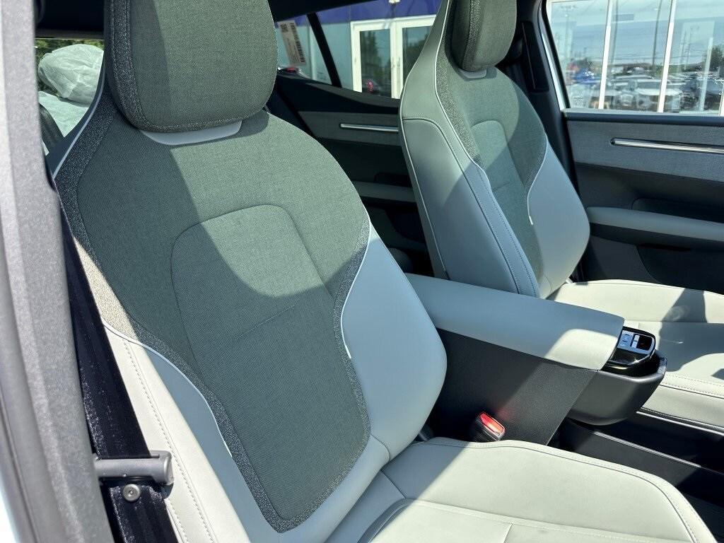 new 2025 Volvo EX30 car, priced at $47,595
