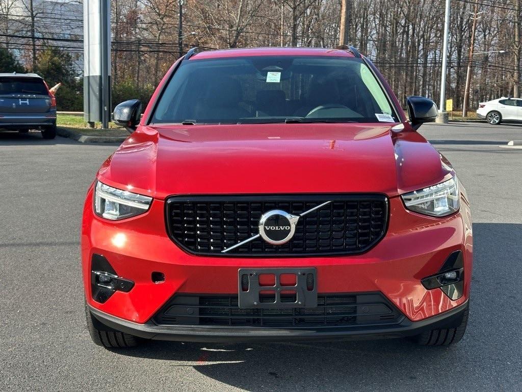 used 2023 Volvo XC40 car, priced at $35,580