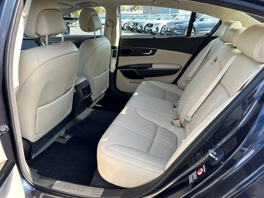 used 2015 Kia K900 car, priced at $9,980