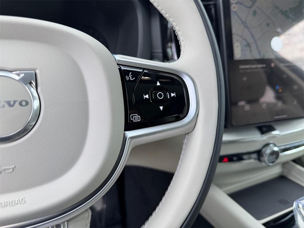 new 2026 Volvo XC60 car, priced at $62,295