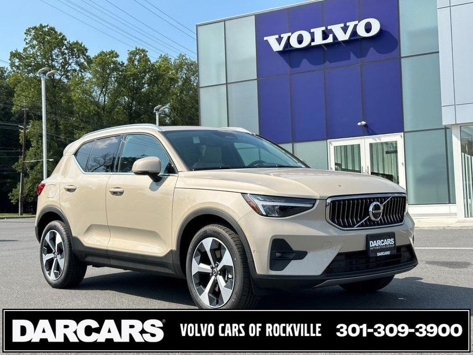 new 2025 Volvo XC40 car, priced at $47,345