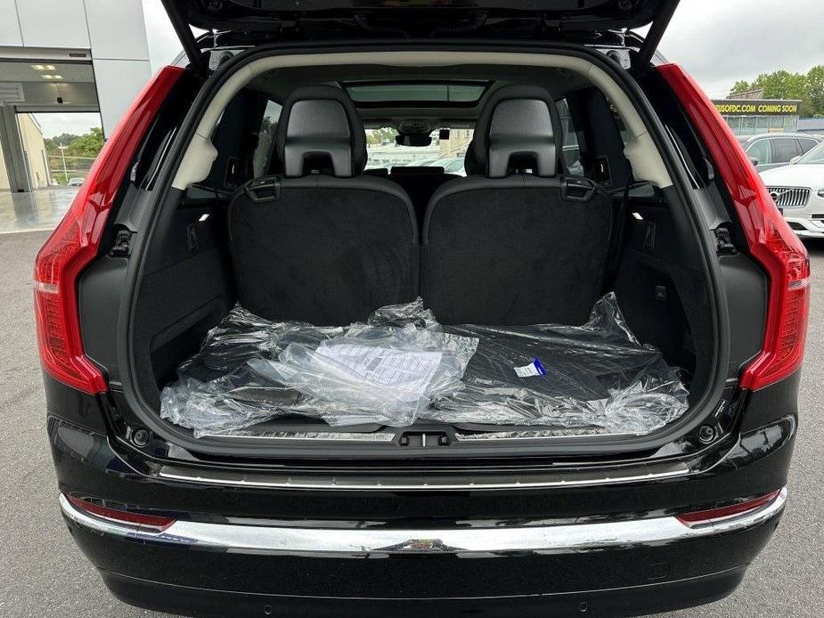 new 2025 Volvo XC90 car, priced at $61,695