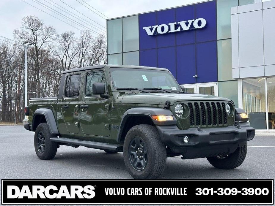 used 2022 Jeep Gladiator car, priced at $31,380