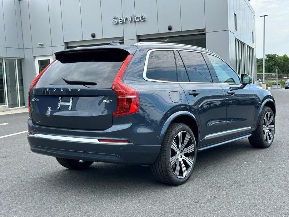 new 2025 Volvo XC90 car, priced at $70,929