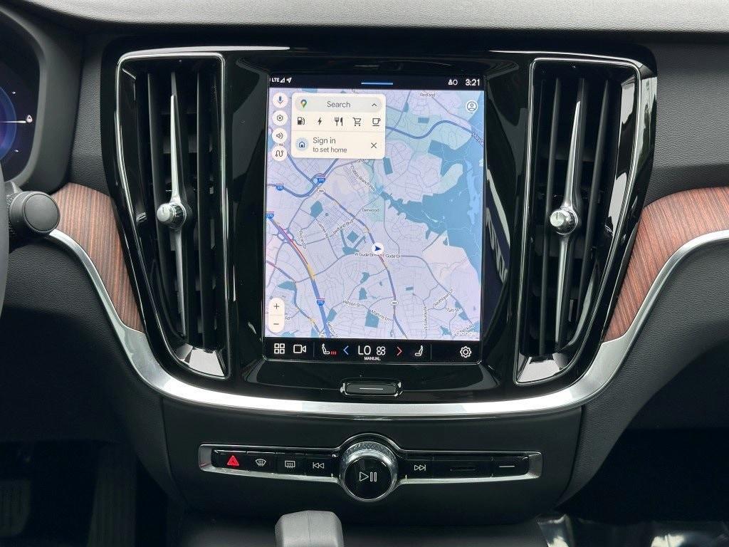 used 2024 Volvo S60 Recharge Plug-In Hybrid car, priced at $44,980