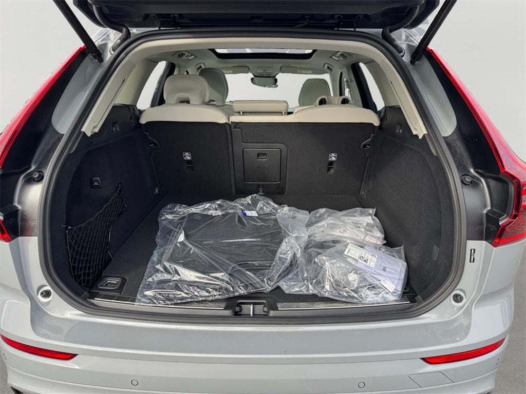 new 2026 Volvo XC60 Plug-In Hybrid car, priced at $74,395