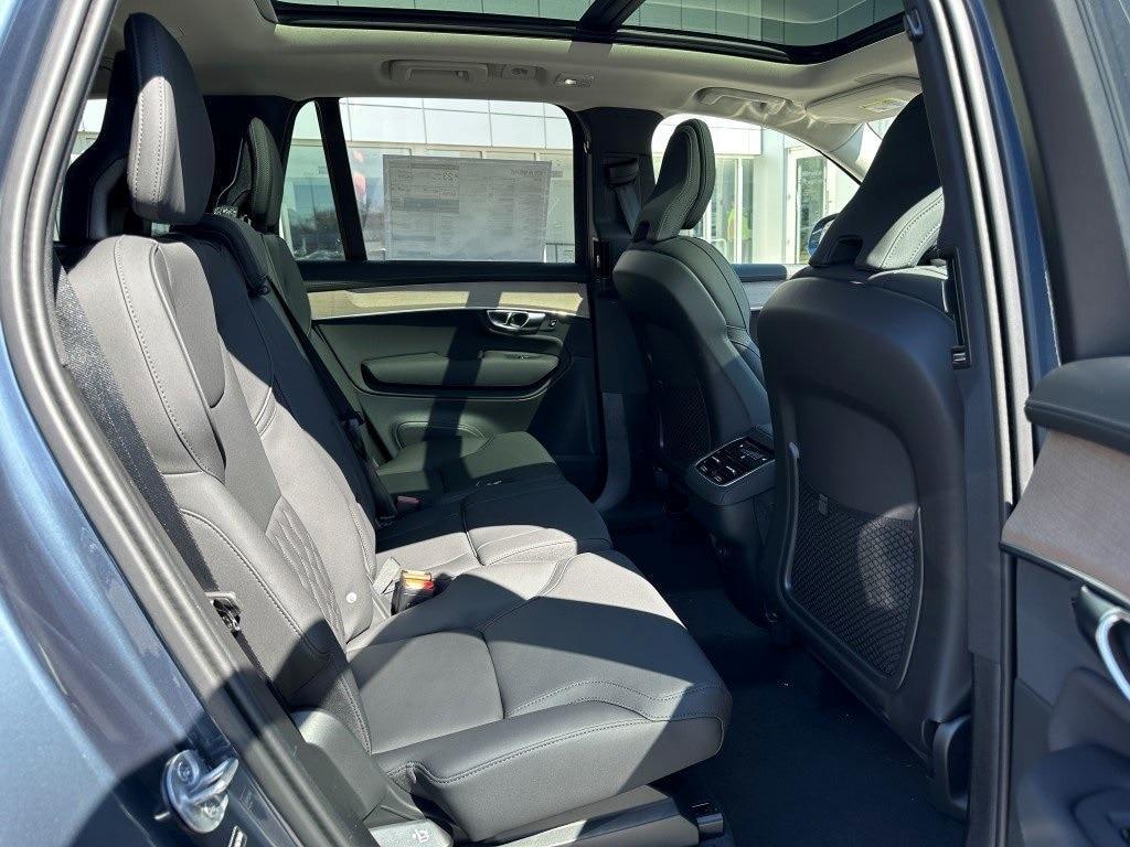 new 2025 Volvo XC90 car, priced at $65,745