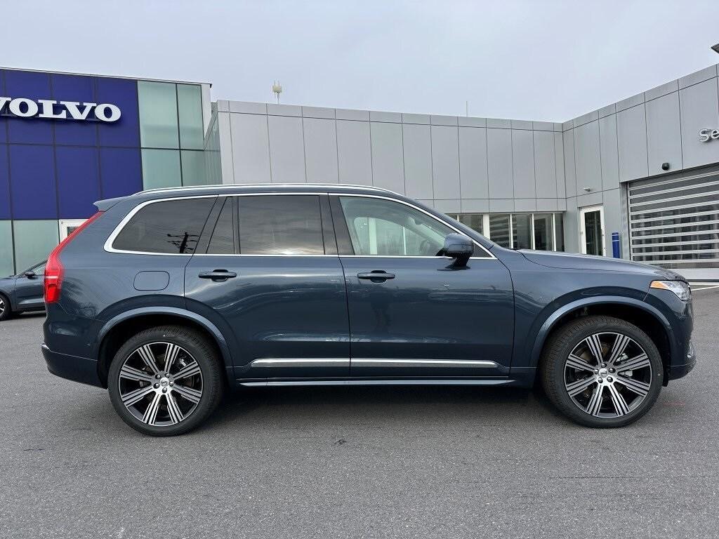 new 2025 Volvo XC90 car, priced at $65,553