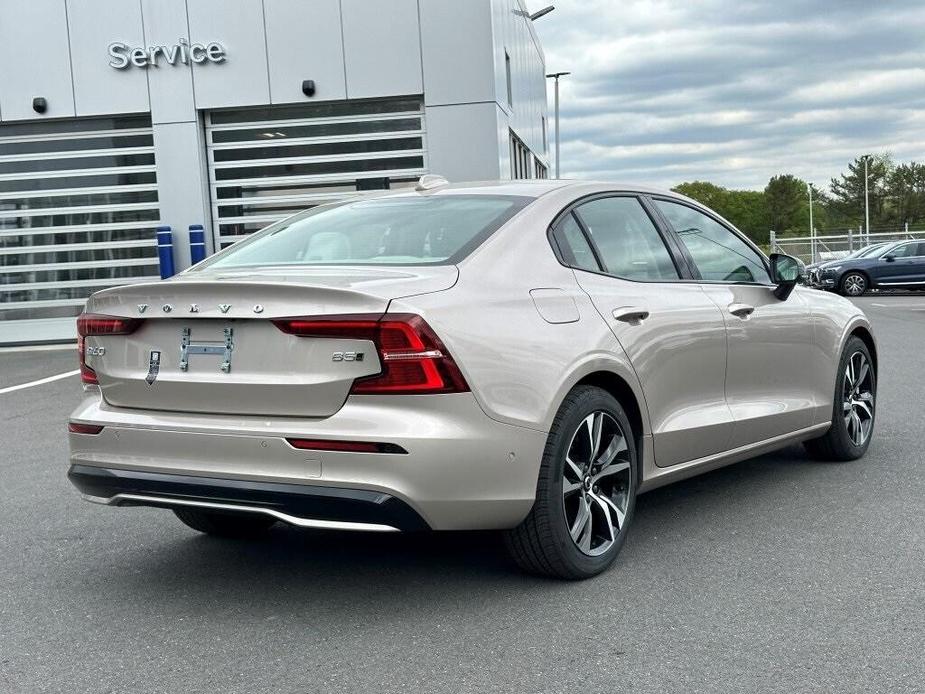 new 2024 Volvo S60 car, priced at $49,695