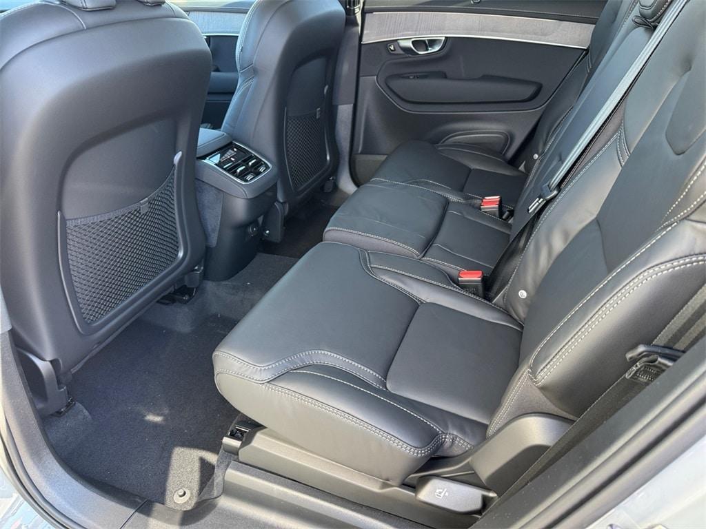 new 2026 Volvo XC90 car, priced at $73,321