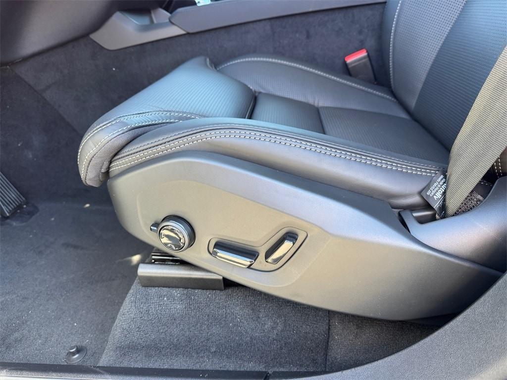 new 2026 Volvo XC90 car, priced at $73,321