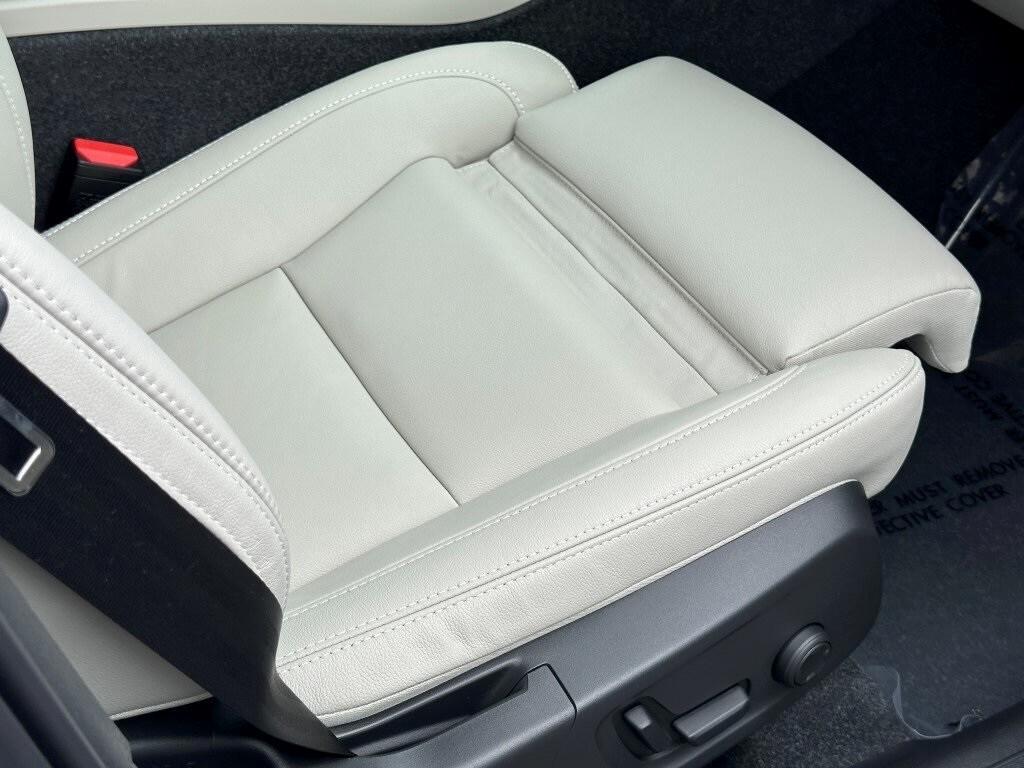 used 2025 Volvo XC40 car, priced at $44,980