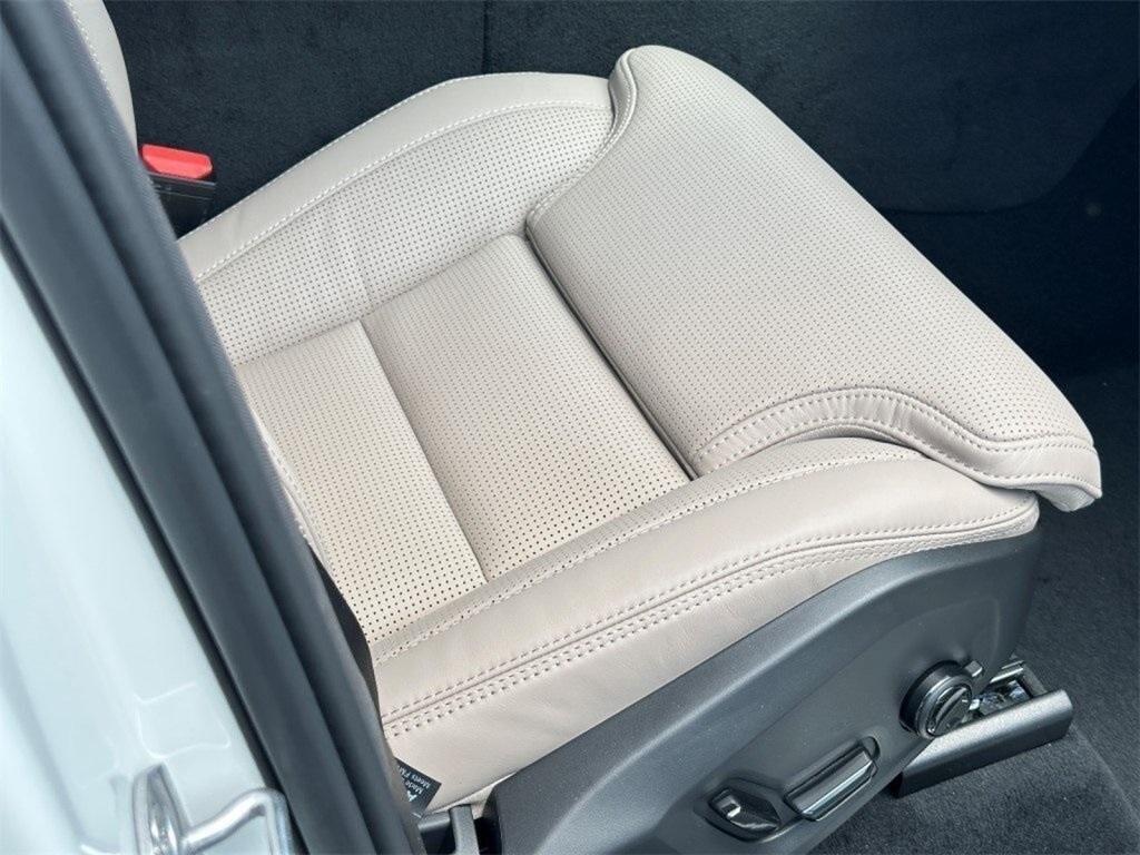 new 2026 Volvo XC90 car, priced at $76,445