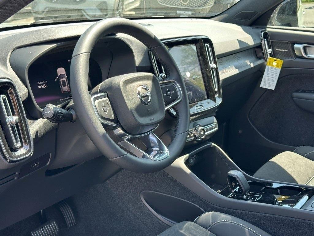 new 2025 Volvo EX40 car, priced at $62,045