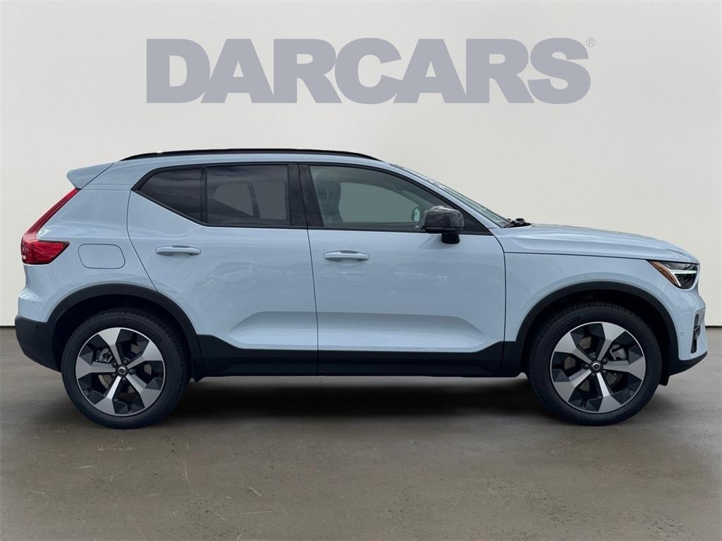 new 2026 Volvo XC40 car, priced at $50,150