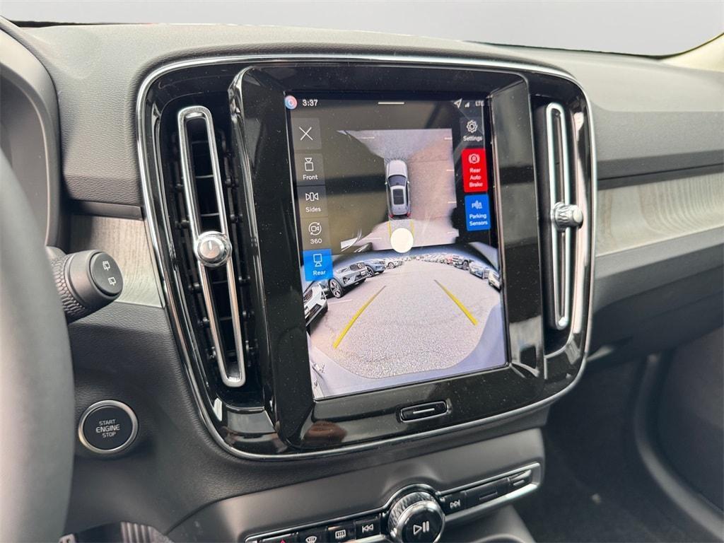 new 2026 Volvo XC40 car, priced at $50,150