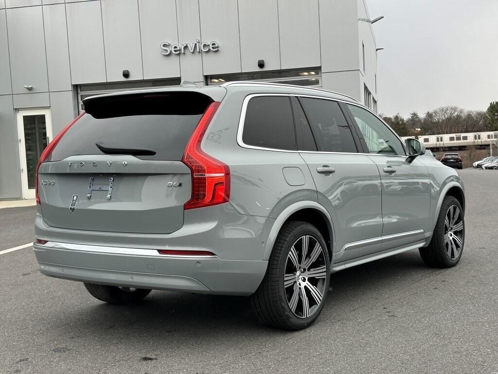 new 2025 Volvo XC90 car