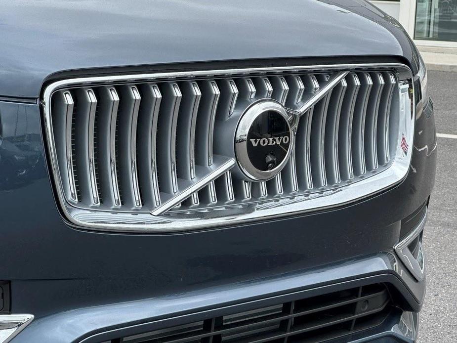 new 2025 Volvo XC90 Plug-In Hybrid car, priced at $75,039