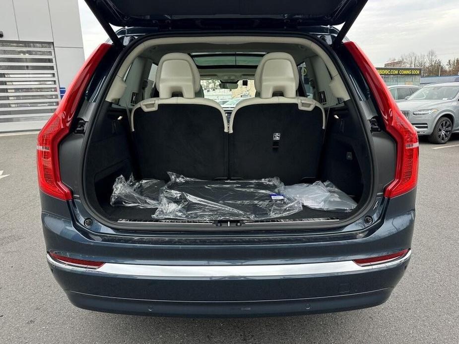 new 2025 Volvo XC90 Plug-In Hybrid car, priced at $73,233