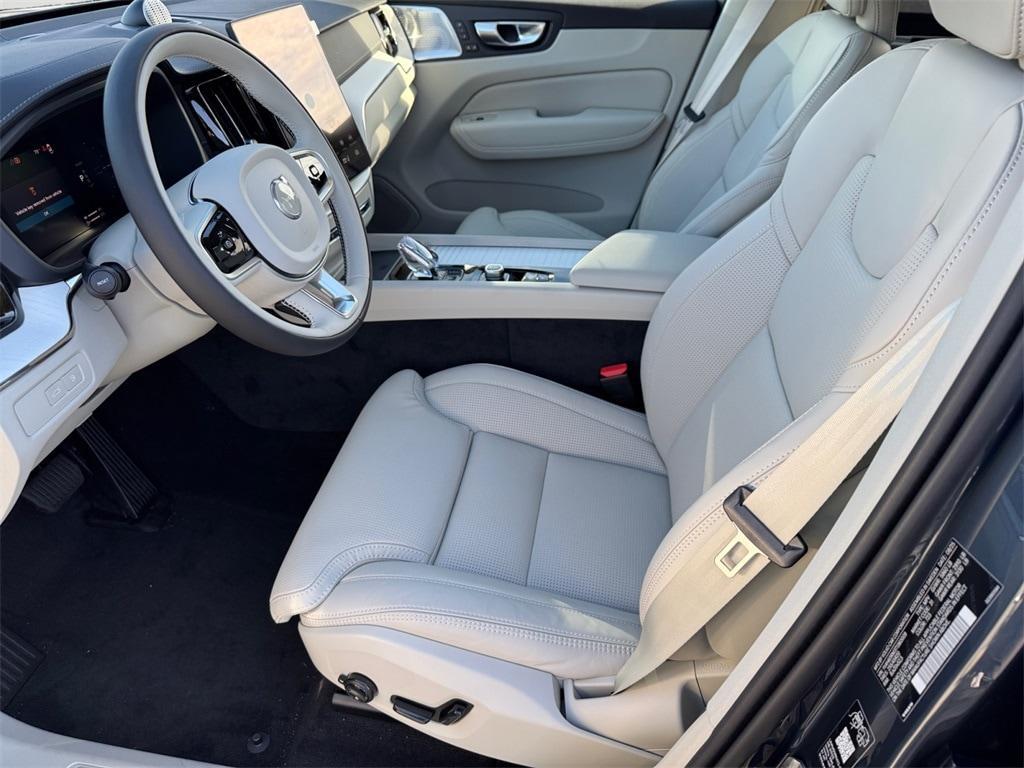 new 2026 Volvo XC60 Plug-In Hybrid car, priced at $78,595