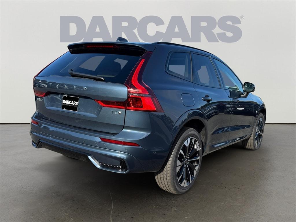 new 2026 Volvo XC60 Plug-In Hybrid car, priced at $78,595