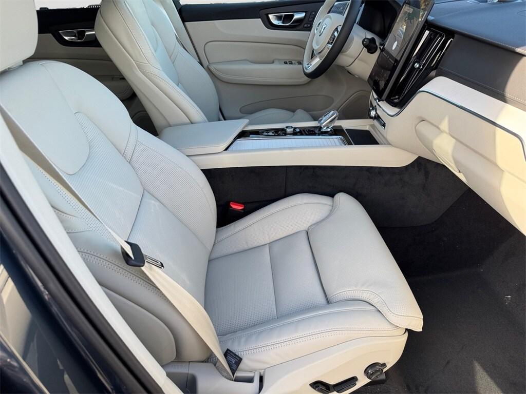 new 2026 Volvo XC60 Plug-In Hybrid car, priced at $78,595