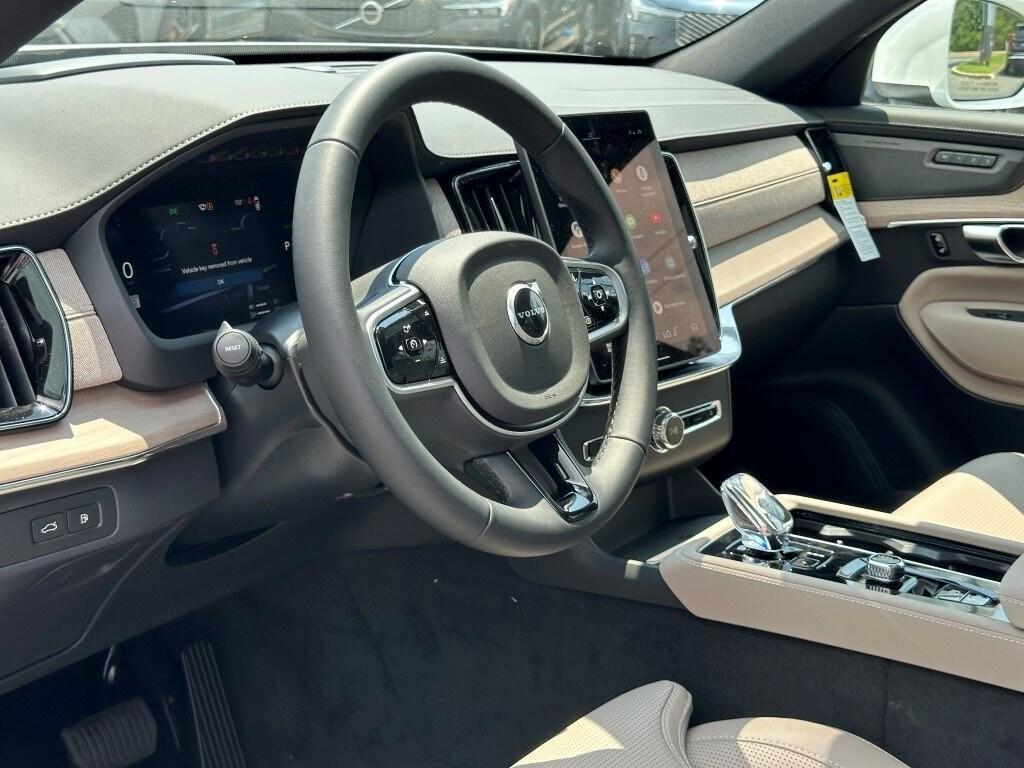 new 2025 Volvo XC90 Plug-In Hybrid car, priced at $82,405