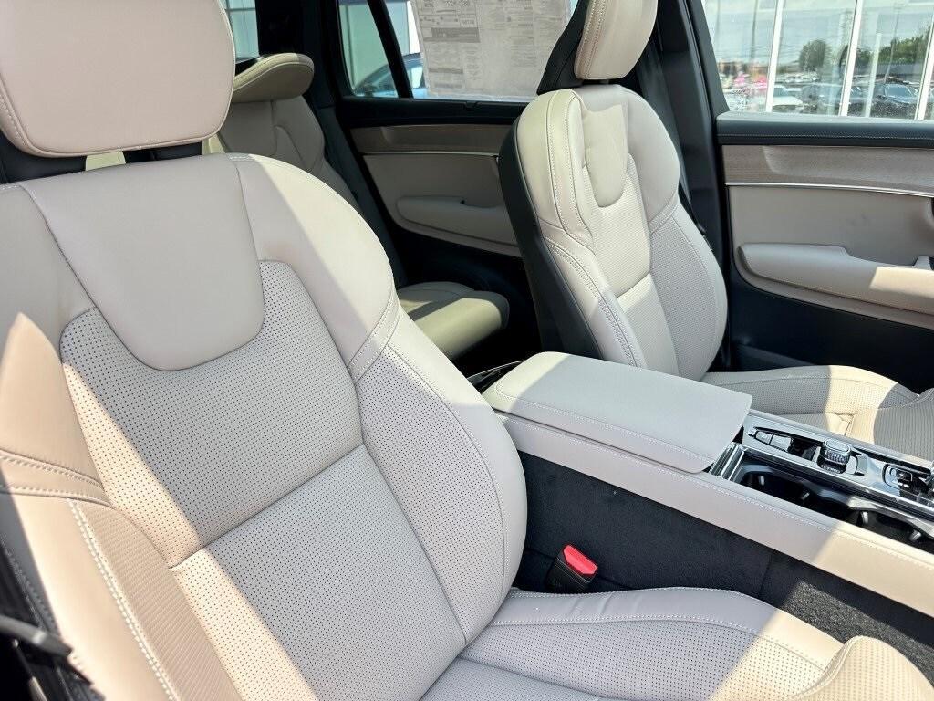 new 2025 Volvo XC90 Plug-In Hybrid car, priced at $82,405