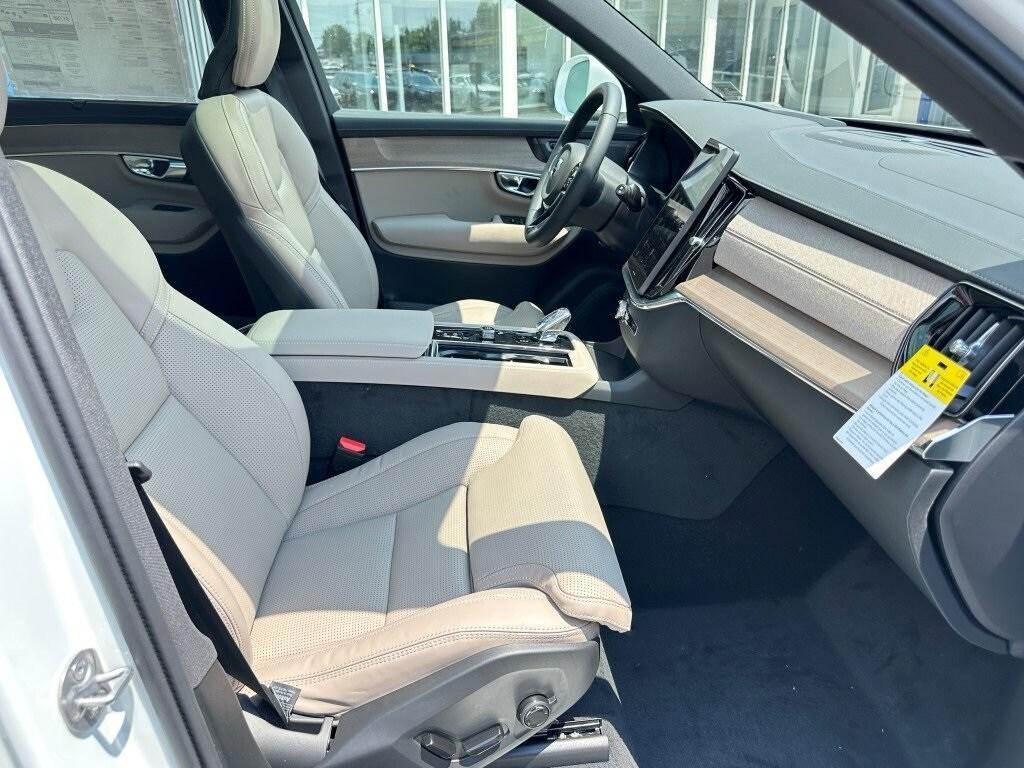 new 2025 Volvo XC90 Plug-In Hybrid car, priced at $82,405
