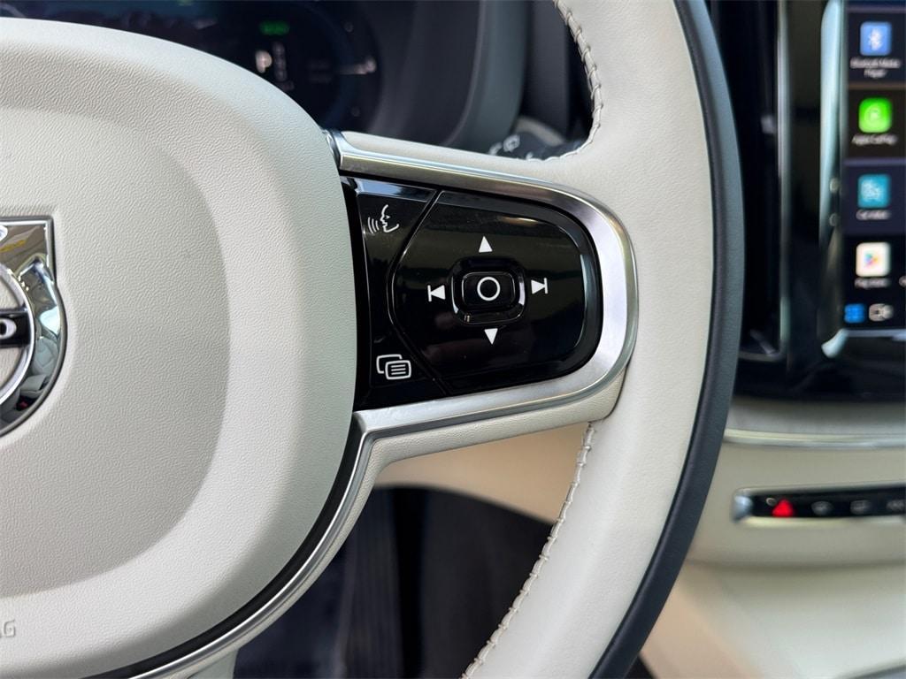 used 2024 Volvo XC60 Recharge Plug-In Hybrid car, priced at $48,380