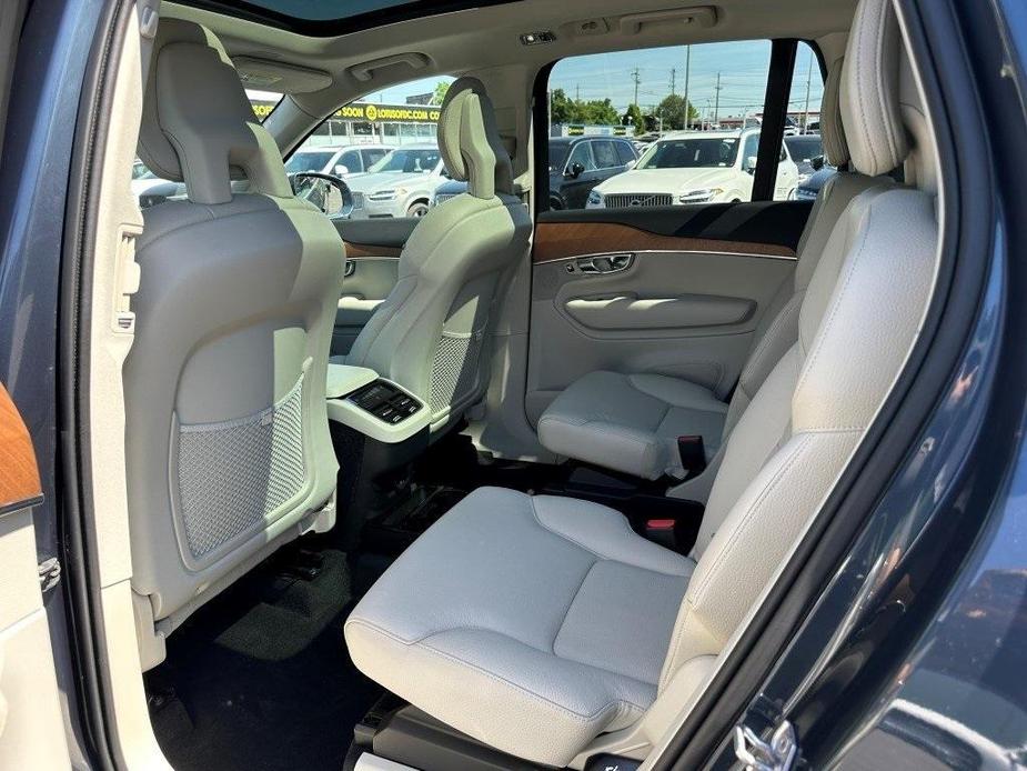 used 2022 Volvo XC90 car, priced at $40,880