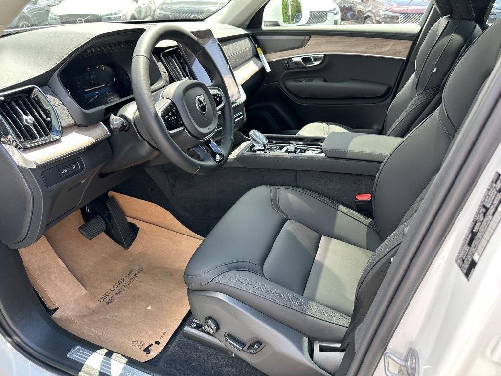 new 2025 Volvo XC90 Plug-In Hybrid car, priced at $77,895