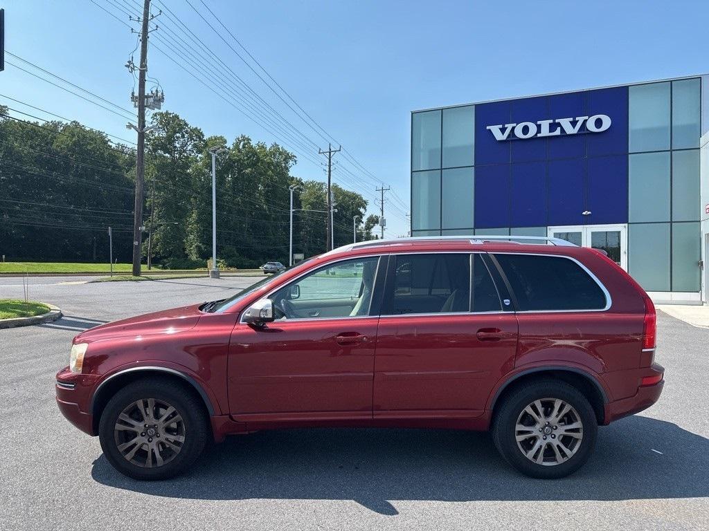 used 2014 Volvo XC90 car, priced at $13,995